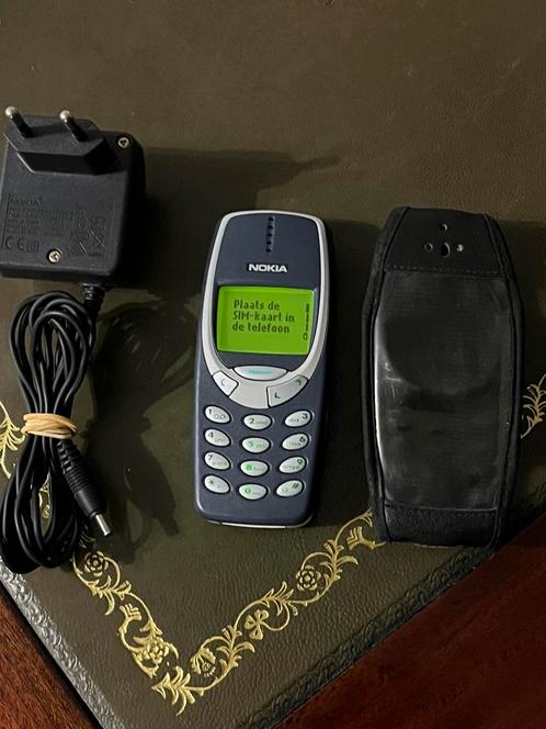Nokia 3310  beschermhoes  oplader