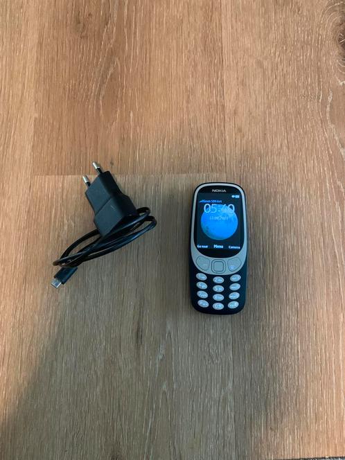 Nokia 3310 izgs met oplader