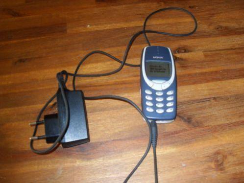 Nokia 3310 met of zonder lader te koop