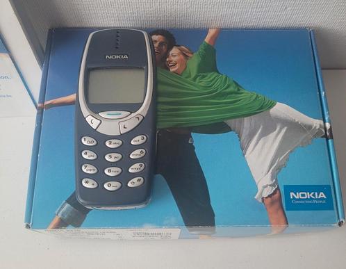 Nokia 3310 met originele verpakking en gebruikershandleiding