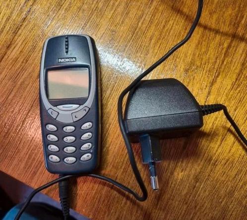 Nokia 3310 simlock vrij met lader