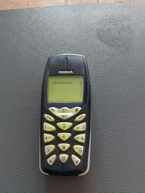 Nokia 3510 met lader.