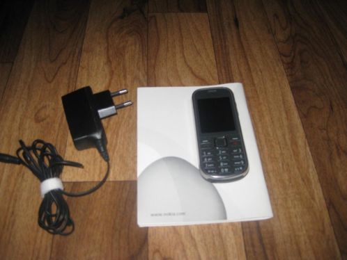 nokia 3720 classic