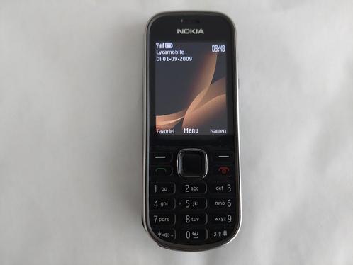 Nokia 3720 classic in nette staat