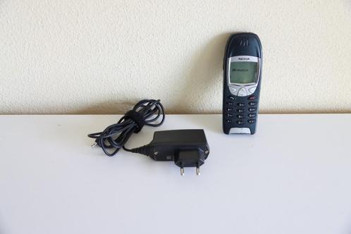 Nokia 6210 met accu en lader