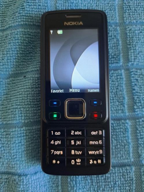 Nokia 6300 met oplader