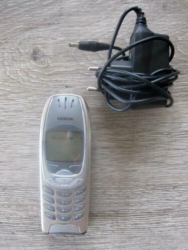 Nokia 6310 i