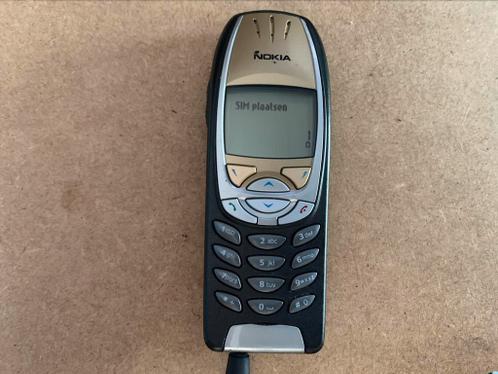 Nokia 6310 I met oplader als nieuw