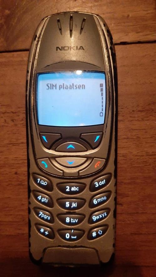 Nokia 6310 met oplader  35