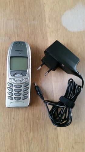 Nokia 6310 met oplader 