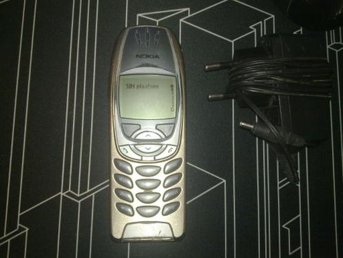 Nokia 6310i met lader