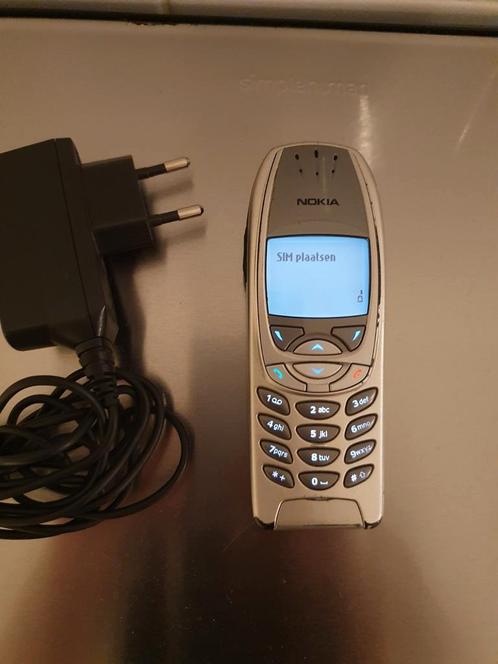 Nokia 6310i zilver in goede staat