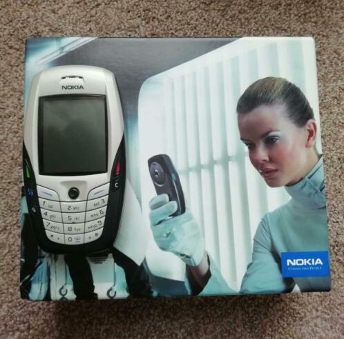 Nokia 6600 in Doos.