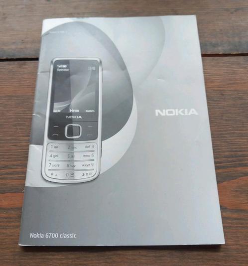 Nokia 6700 classic boekje