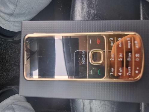 Nokia 6700  classic (Gold)