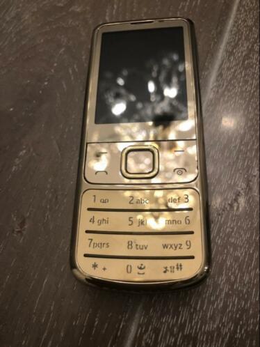 Nokia 6700 Gold