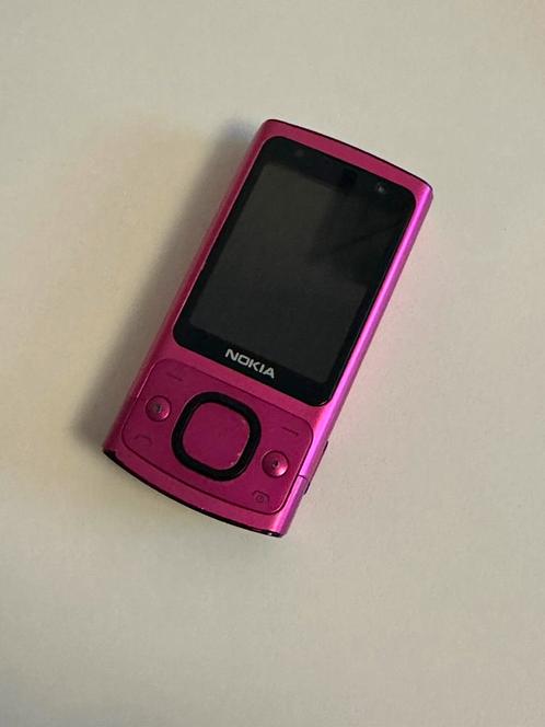 Nokia 6700S simvrij