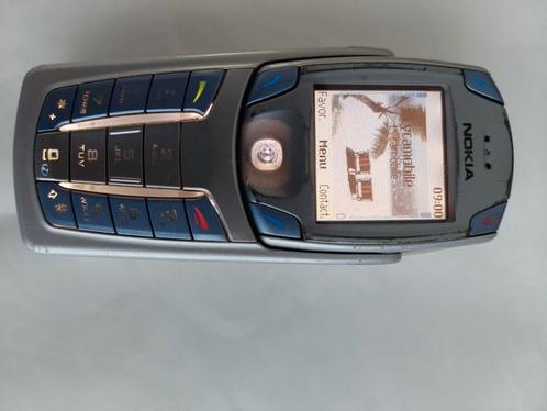 Nokia 6820