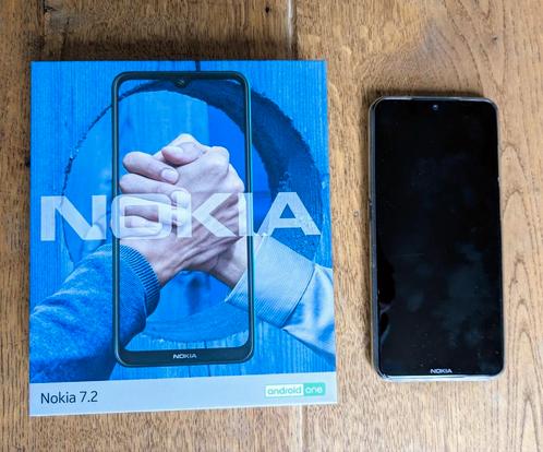 Nokia 7.2 smartphone inclusief transparant hoesje