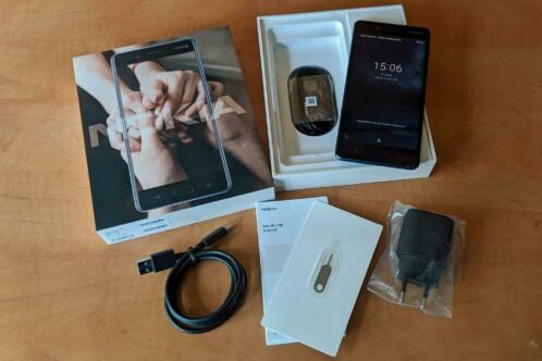 Nokia 8, incluis alle toebehoren
