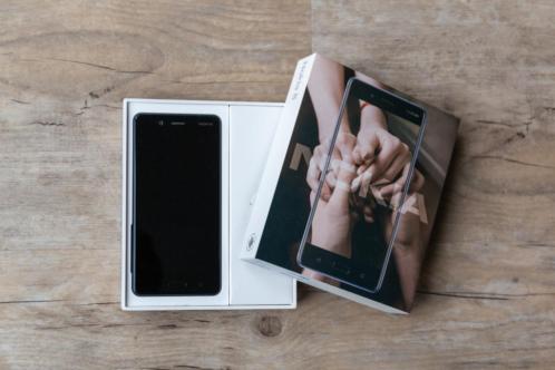 Nokia 8 inclusief 64GB SD kaart