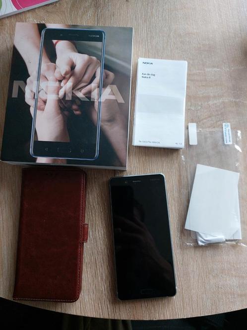 Nokia 8 krasvrij 64GB met screenprotector, hoesje en doos