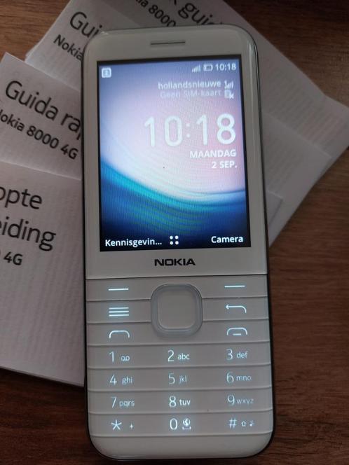 Nokia 8000 4G