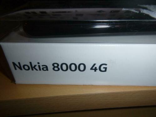 Nokia 8000 4G, in nieuwstaat
