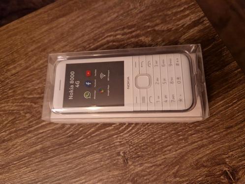 Nokia 8000 4G wit nieuw met bon (Dual SIM)