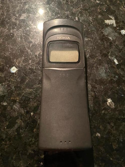 Nokia 8110