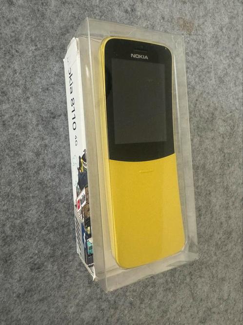 NOKIA 8110 Banana Phone