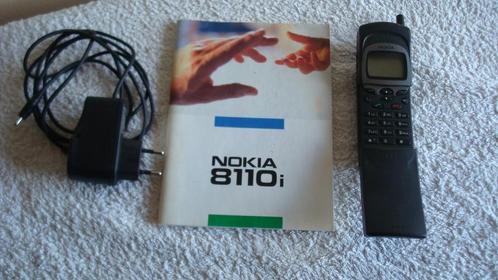 Nokia 8110i opladerboekje (collectors item) vintageretro