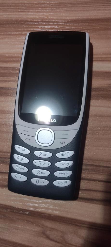 Nokia 8210 4G ( model TA - 1489 ) zo goed als nieuw