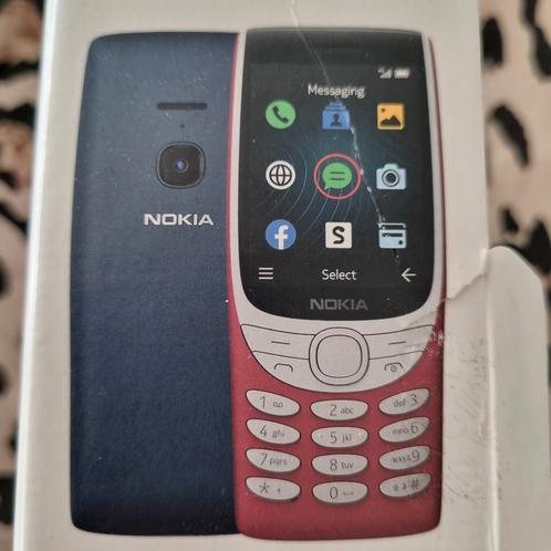 Nokia 8210 4G (Nieuw in doos)