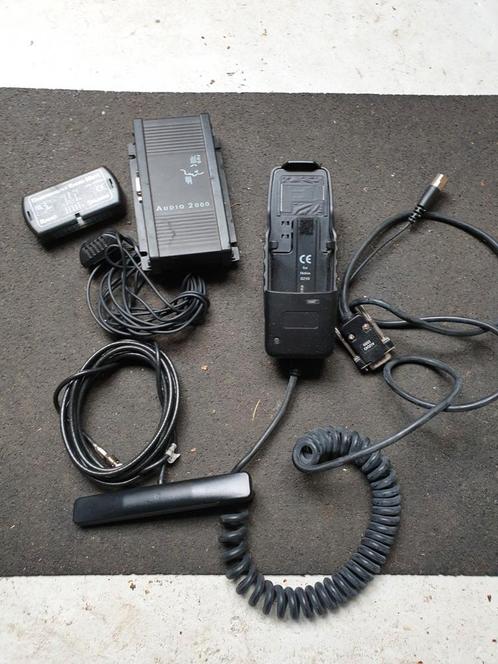 Nokia 8210 carkit met audio 2000 mutebox