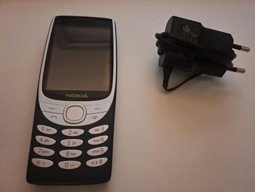 Nokia 8210 mobiele telefoon