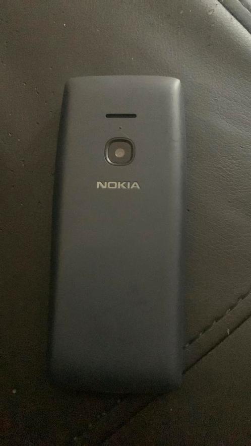 Nokia 8210 zonder oplader verder als nieuw