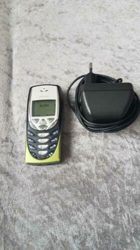 Nokia 83 10