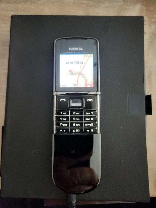 .Nokia 8800