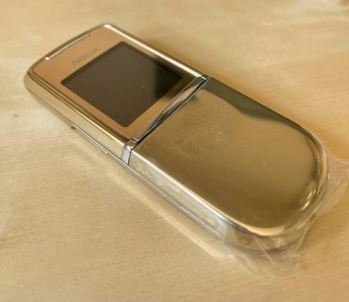 Nokia 8800 sirocco Gold
