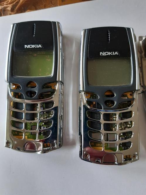 Nokia 8810