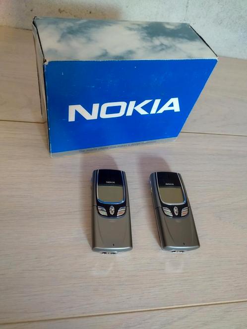 Nokia 8850 2x met doos