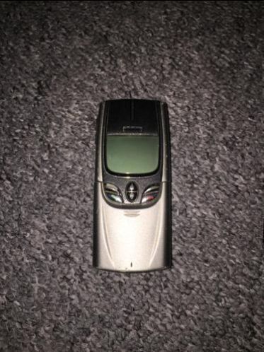 Nokia 8850