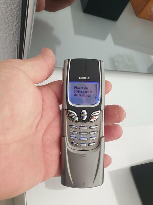 NOKIA 8850 TITANIUM