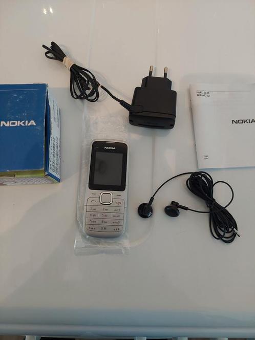 Nokia c1-01 in nieuwstaat