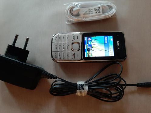 Nokia C2-01 goudkleurig