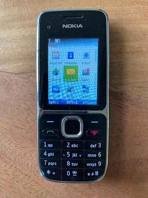 Nokia C2-01 met lader
