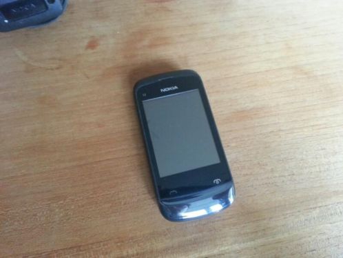 Nokia C2-02 