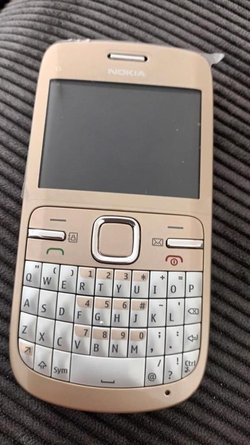 Nokia C3-00