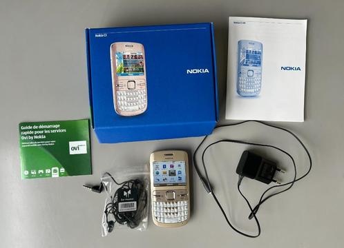 NOKIA C3 - 00 mobiele telefoon in doos en accessoires